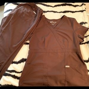 Greys Anatomy Scrub Top (Free Pants)